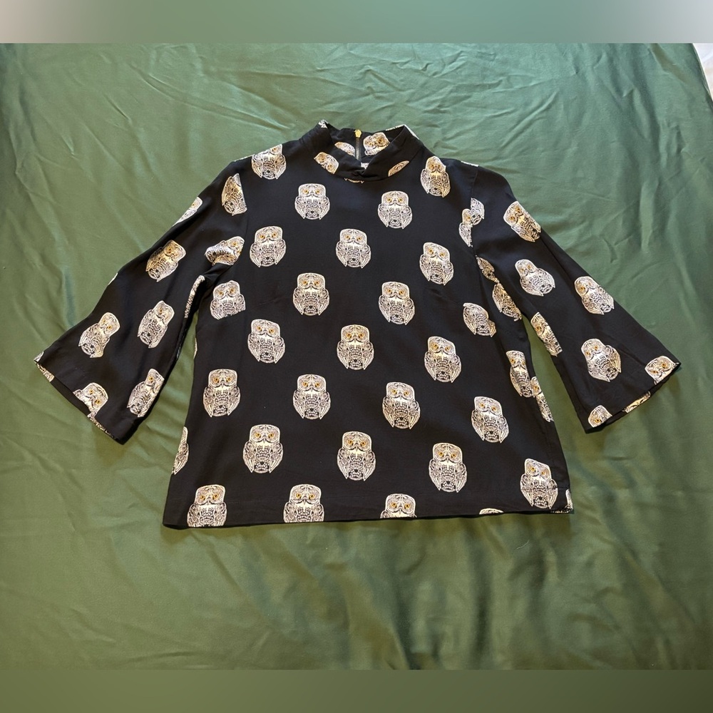 EUC - Sweet & Spooky H&M Owl Print Top